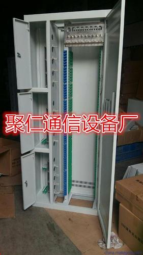 满足设备运行对温度的要求; 可靠的接地设计,保证操作人员和有源设备